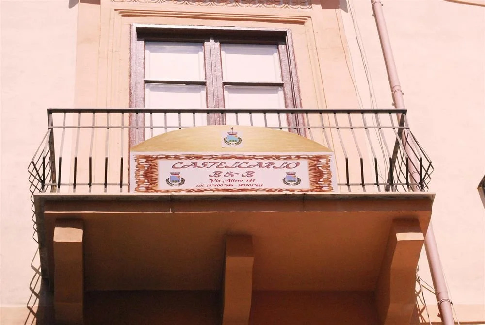 Castelcarlo