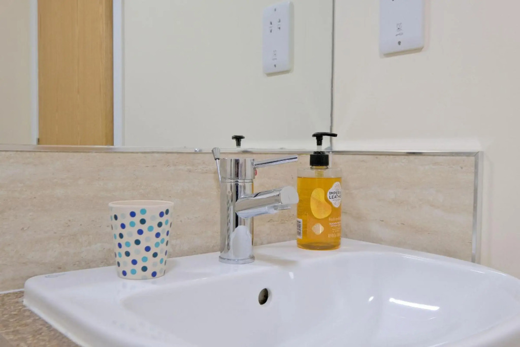 Netherhills Apartment