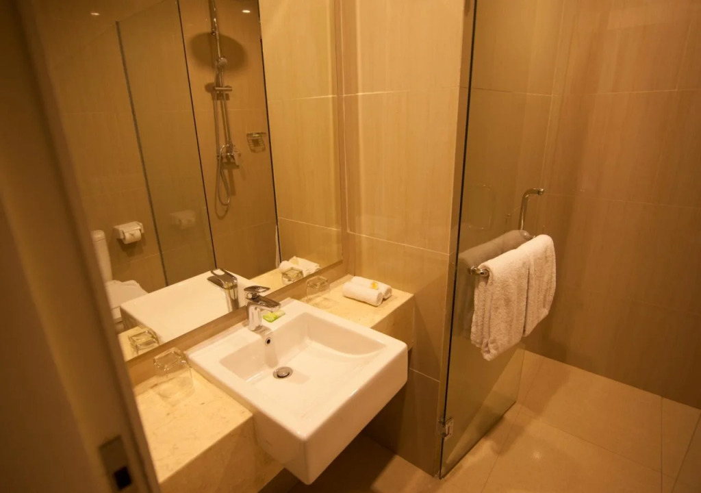 Ibus Beach Hotel