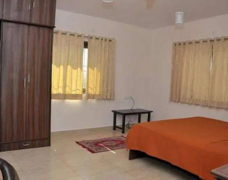 Chandralok Hotel