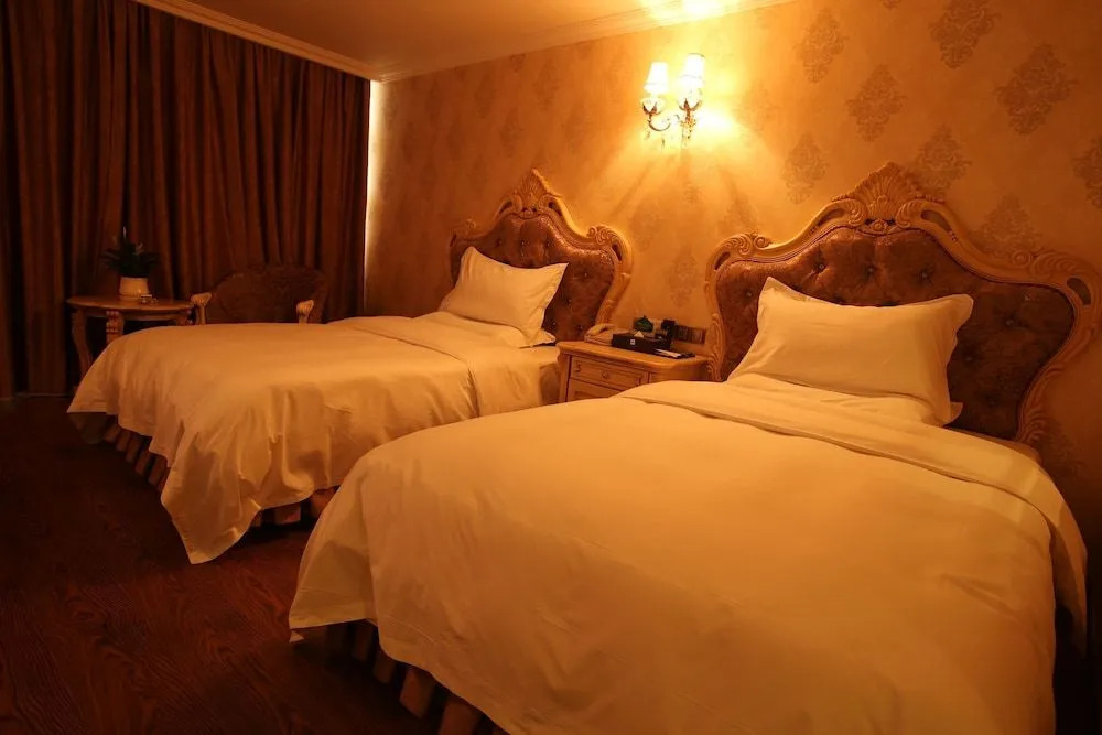 Jiali Holiday Inn Wanhe Branch