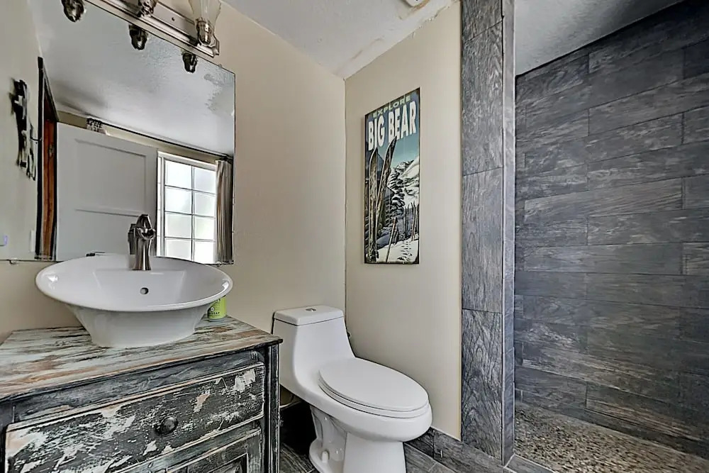 262bludr 3 Bedroom Home