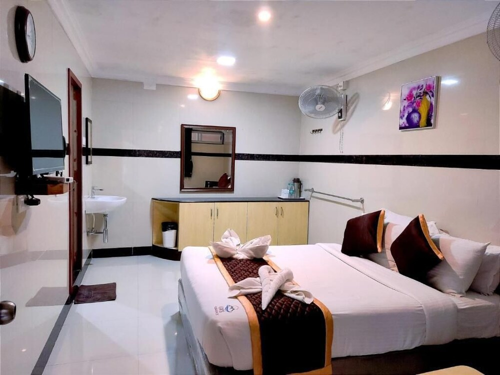 Hotel GVS Residency