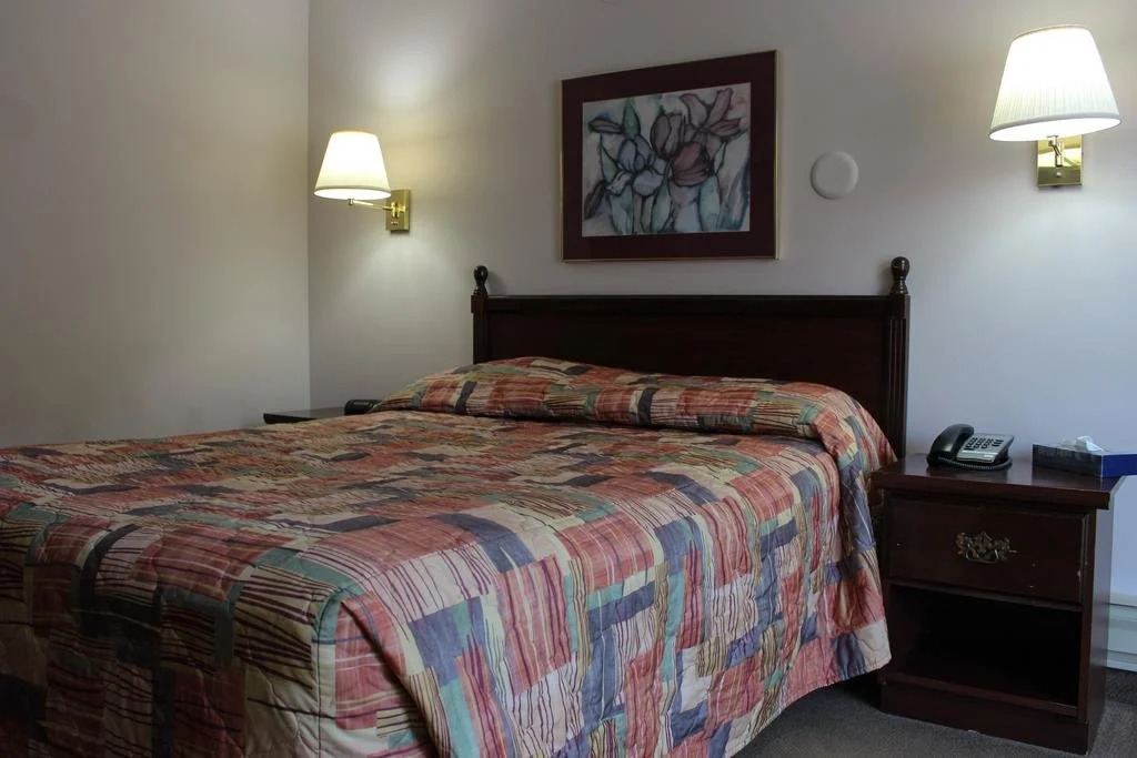 Travellers Inn