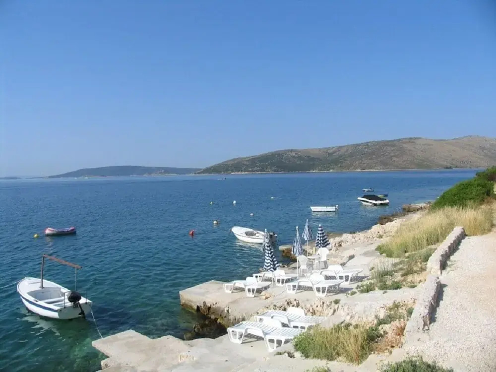 Kata - 100m From sea - A2