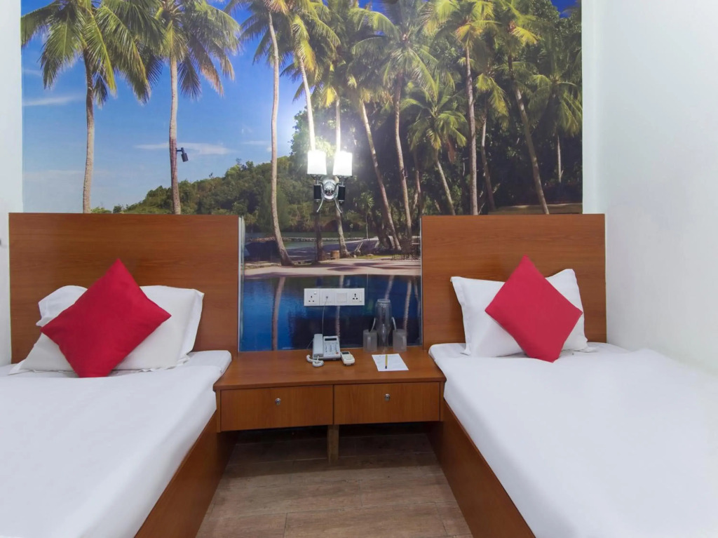 Rain Forest Hotel