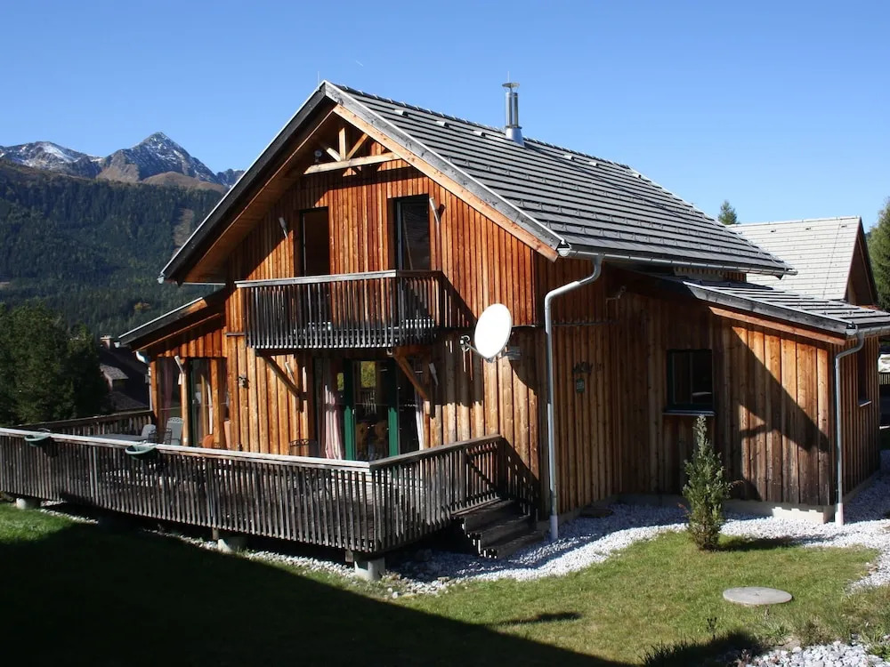 Cozy Chalet in Hohentauern near Ski Lift