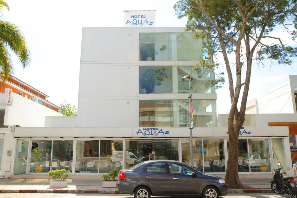 Aqua Hotel