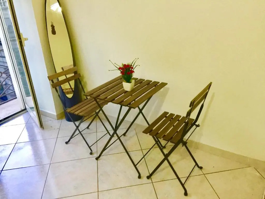 Miseria E Nobilta Apartment