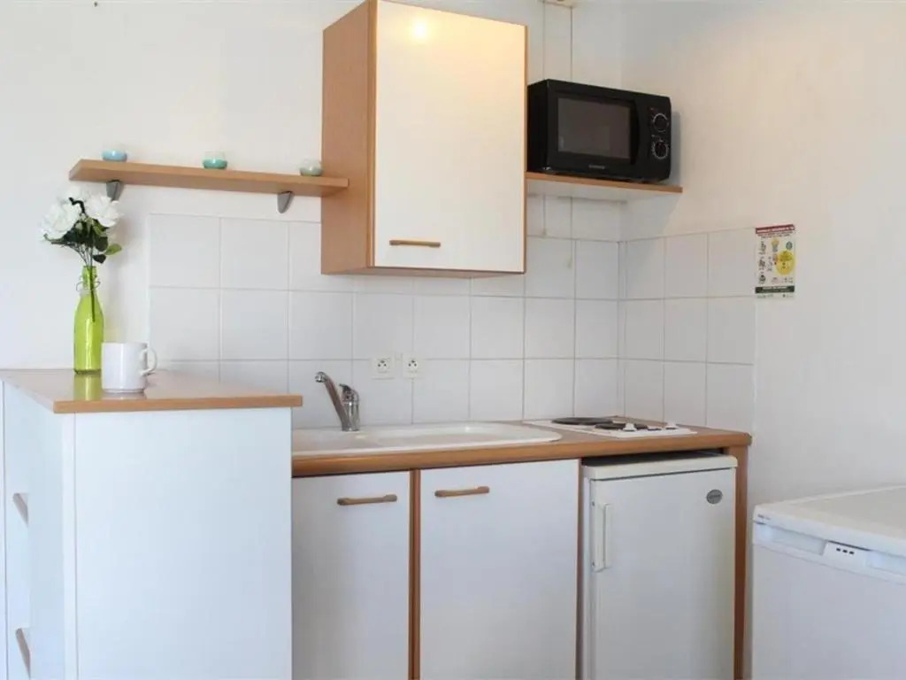 Appartement La Rochelle, 1 pièce, 4 personnes - FR-1-246-61