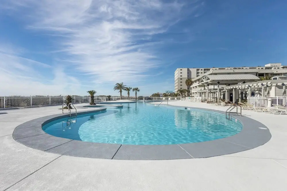 Walk to Beach! Gulf Shores Escape w/ Indoor Pool