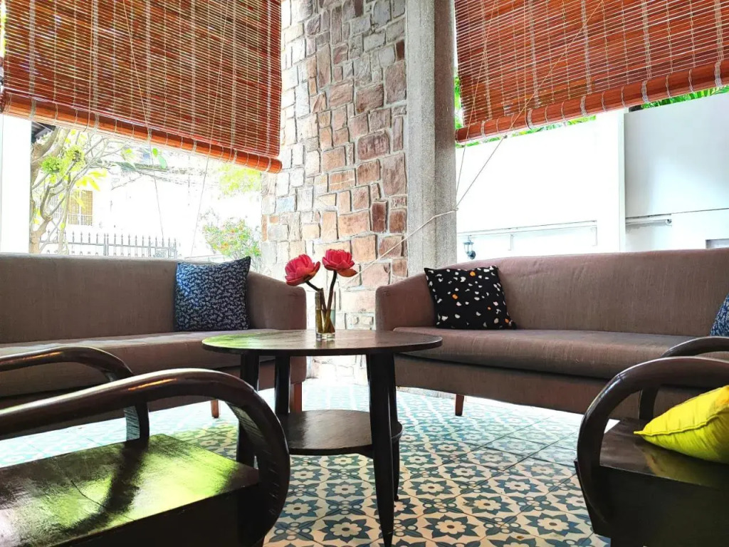 Frangipani Villa-60s Hotel