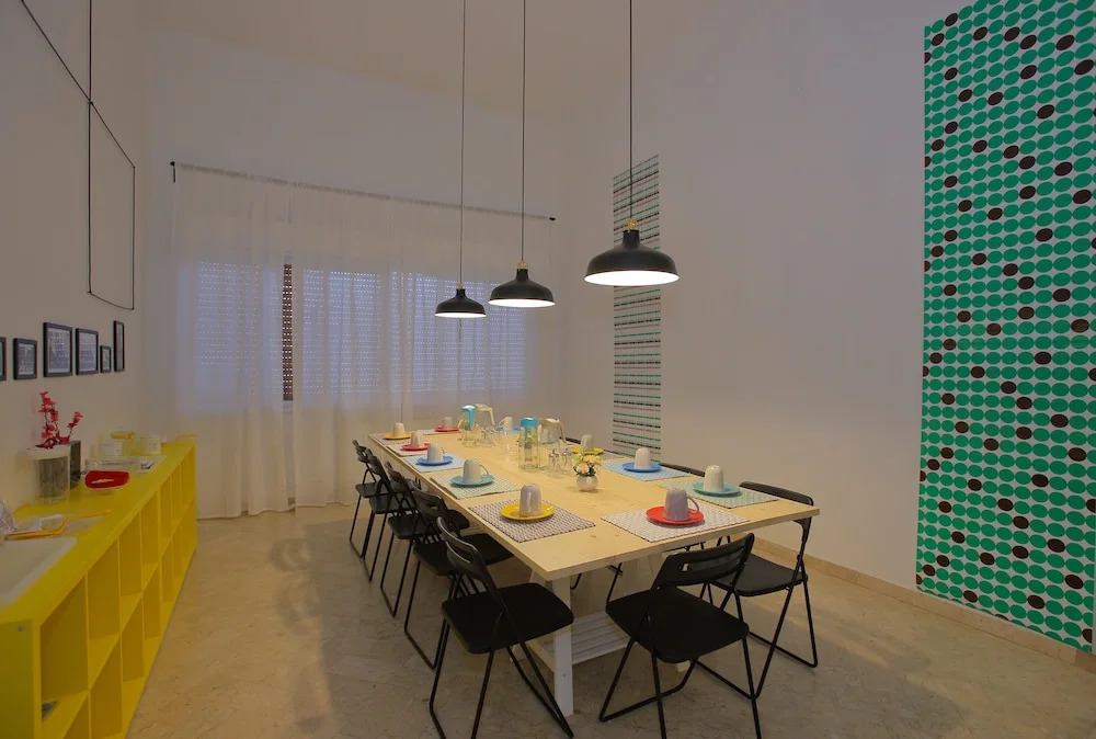 Dimora Hostel