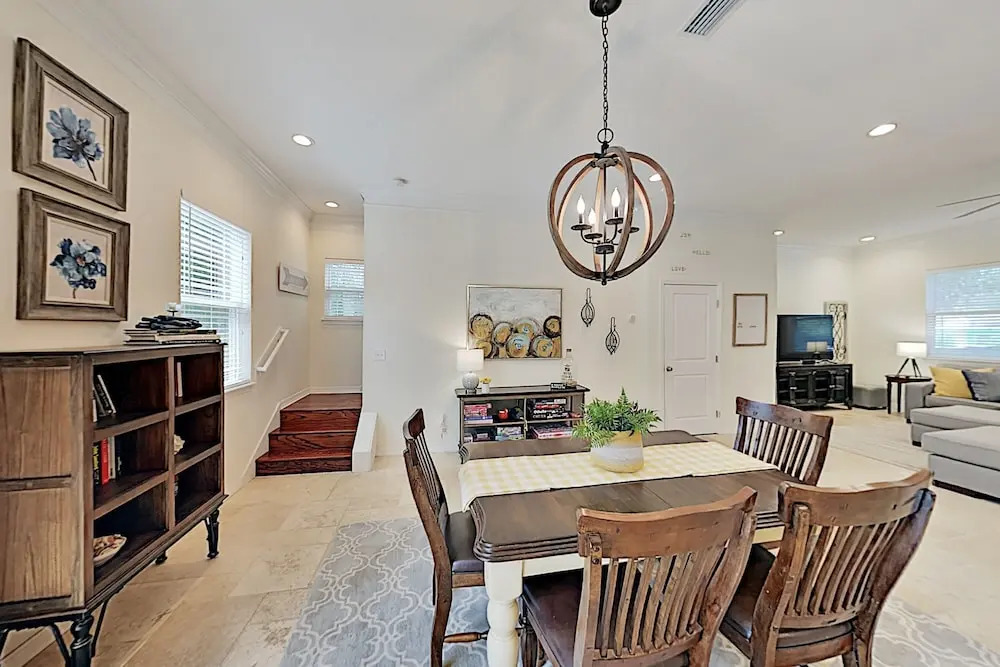 Peaceful Vilano Beach Getaway W/ Alfresco Dining 4 Bedroom Home