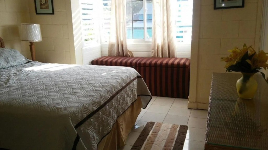Paradise White House Villa - Ocho Rios