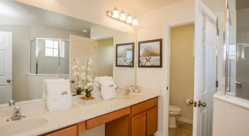 Bella Vida Resort Homes by CF Vacations