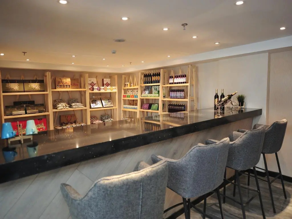 Chonpines Hotels· Harbin Songbei Wanda