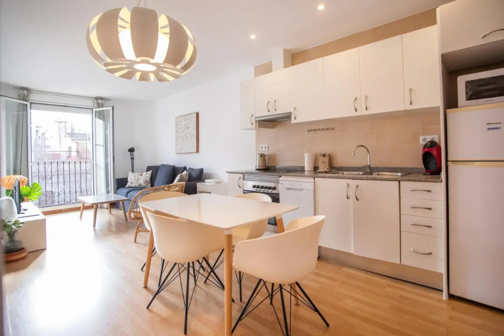 41PAR254 - Luminous apartment in Sant Antoni