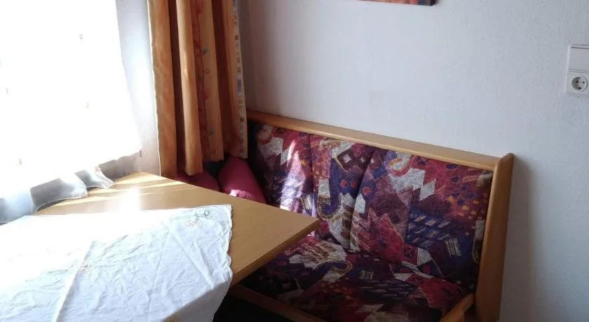 Pension Weirather