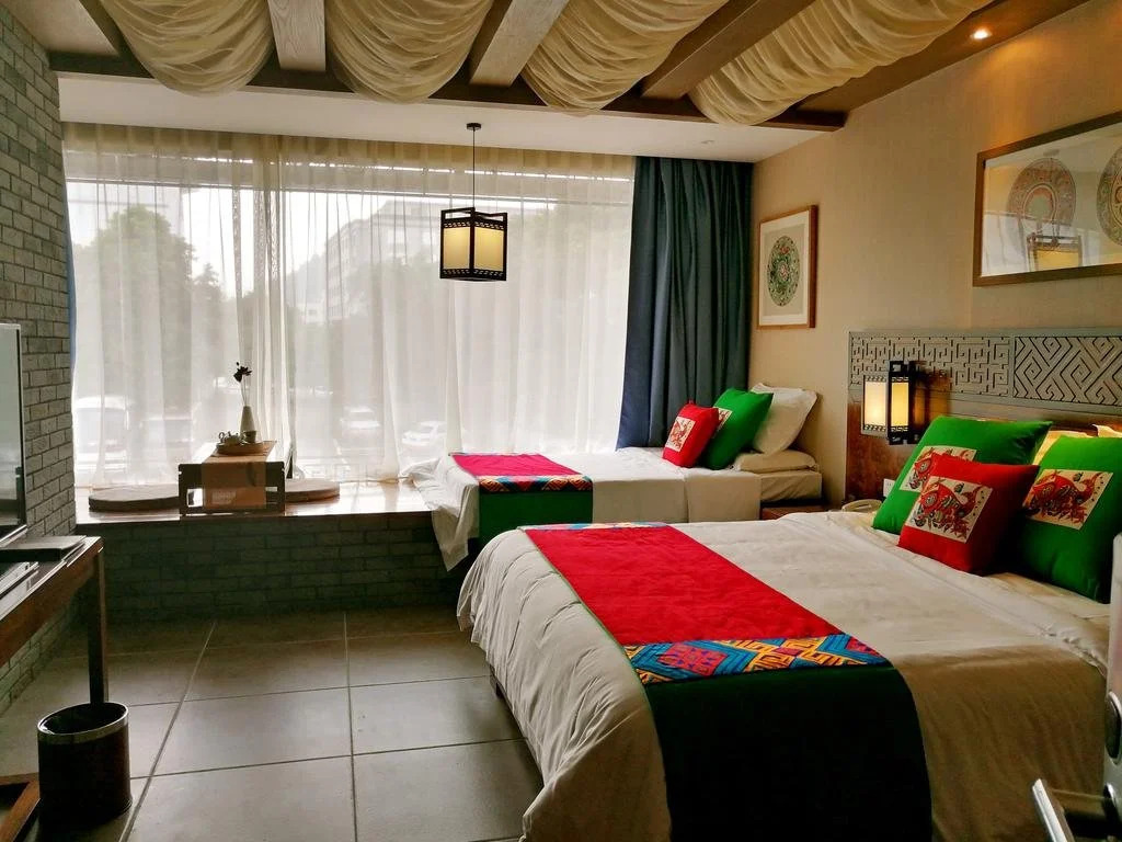 Guilin Hantang Xinge Hotel Two Rivers And Four Lakes Branch