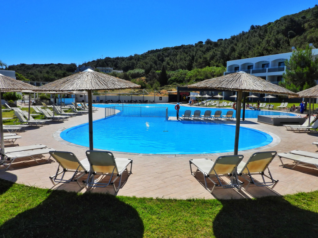 Отель Evita Resort