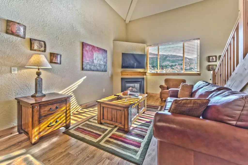 Silverado Lodge One Bedroom plus Loft by Canyons Village Rentals 223B