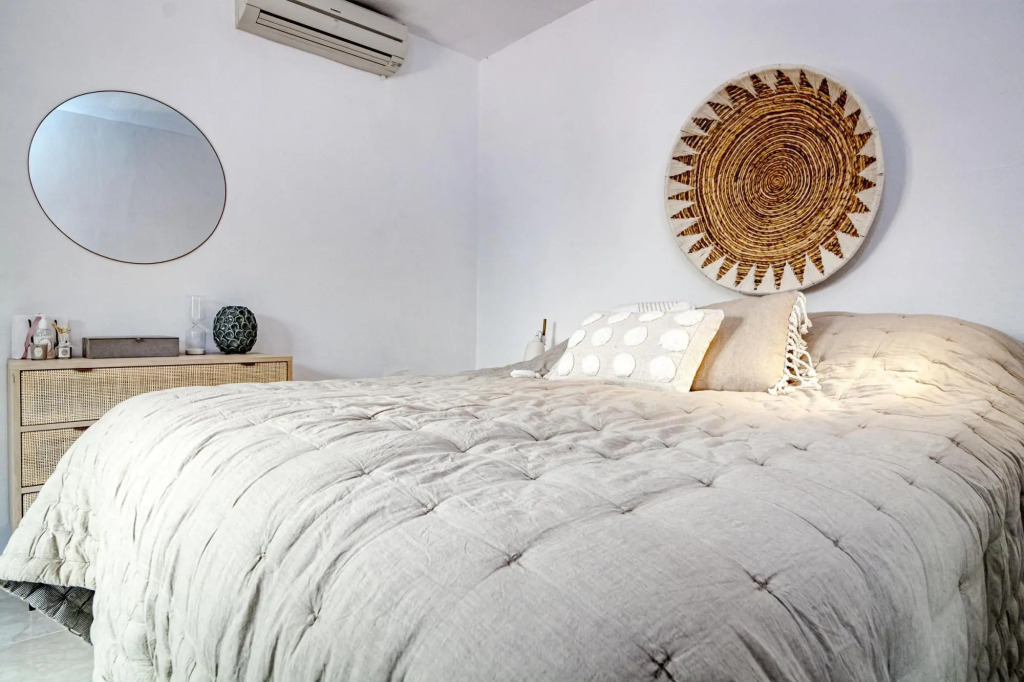FJ - Private finca, 8 sleep, stunning views