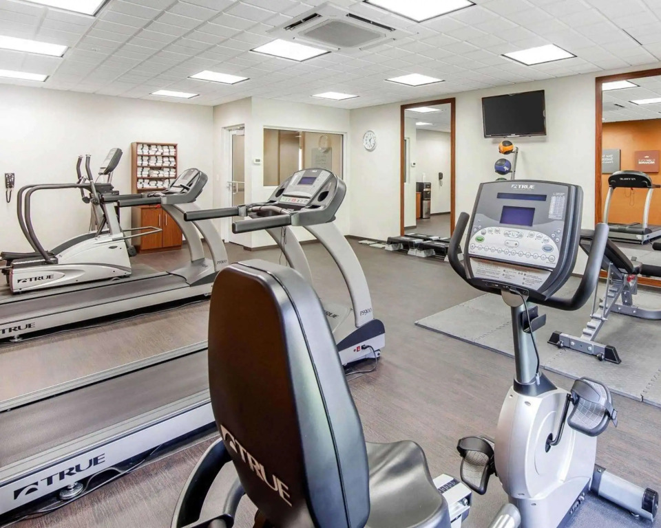 Comfort Suites Marietta-Parkersburg