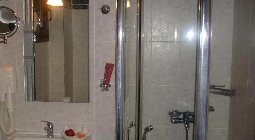 Nostos Hotel
