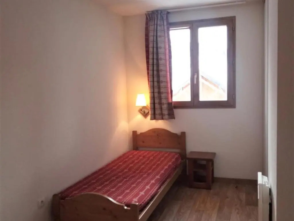 Appartement Albiez-Montrond, 2 pièces, 4 personnes - FR-1-618-14