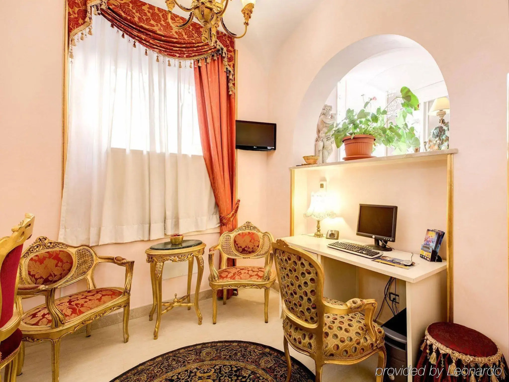 Domus Colosseo Hotel