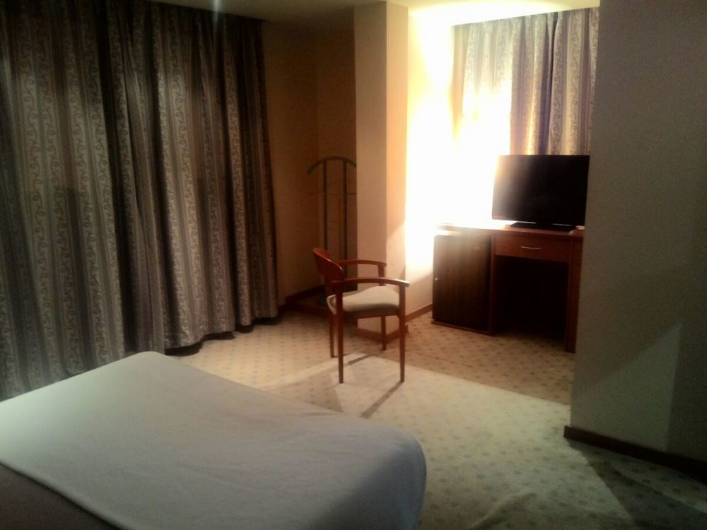 Golden Park Hotel