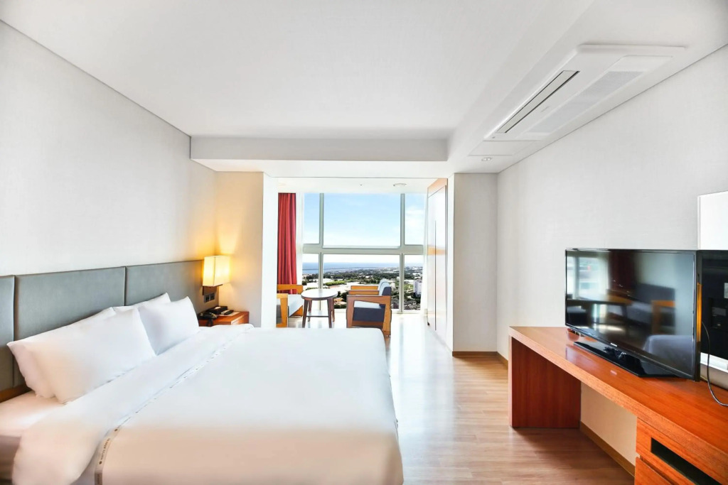 Bareve Hotel