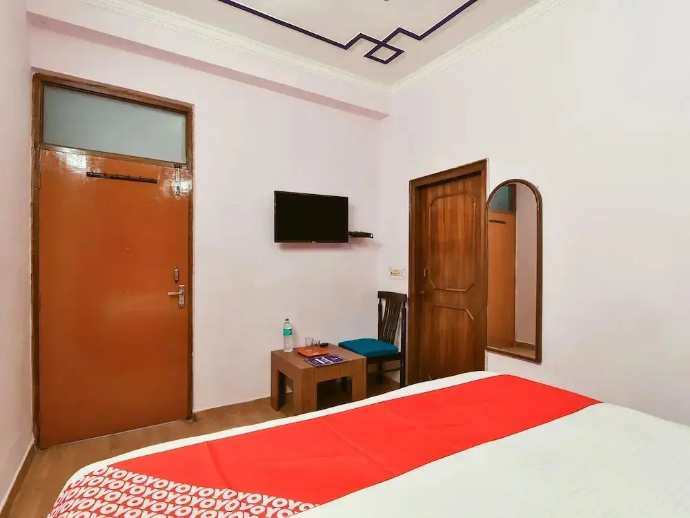 Hotel Shree Ram by OYO
