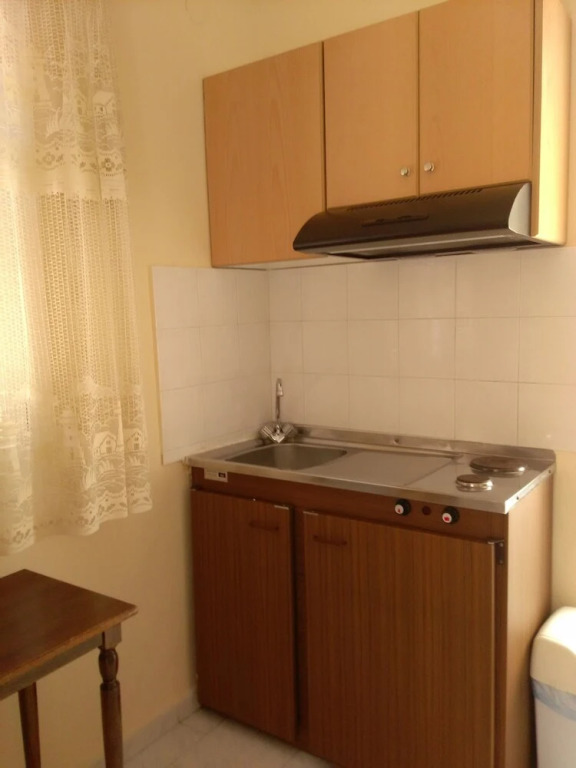Aragorn Studios & Apartments