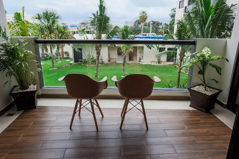Tres Soles Apartments
