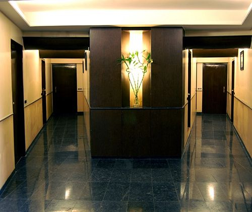 Sukh Hotel
