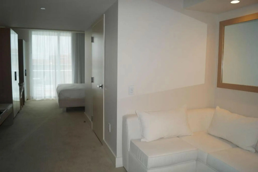 Grand Beach Hotel Surfside West