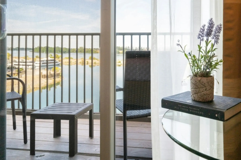 The Lodge at Columbia Point