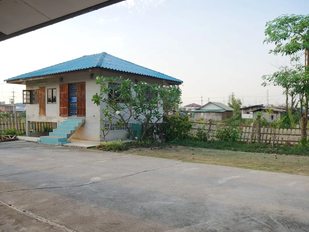 Mookmanee Resort