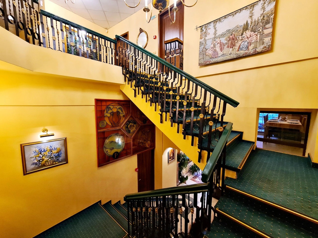 Hotel Horoscop