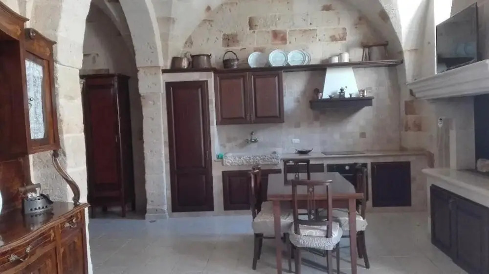 Holiday Home" C'era una Volta"
