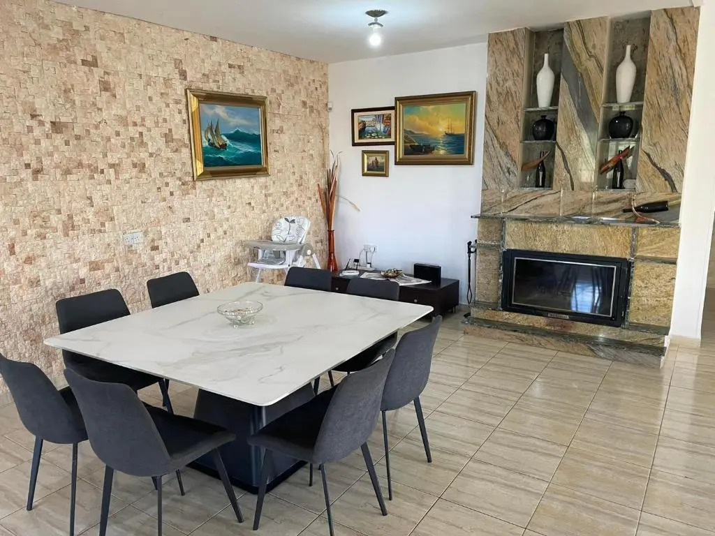 Villa Ocean Stones 1Km From Main Coral Bay Beach
