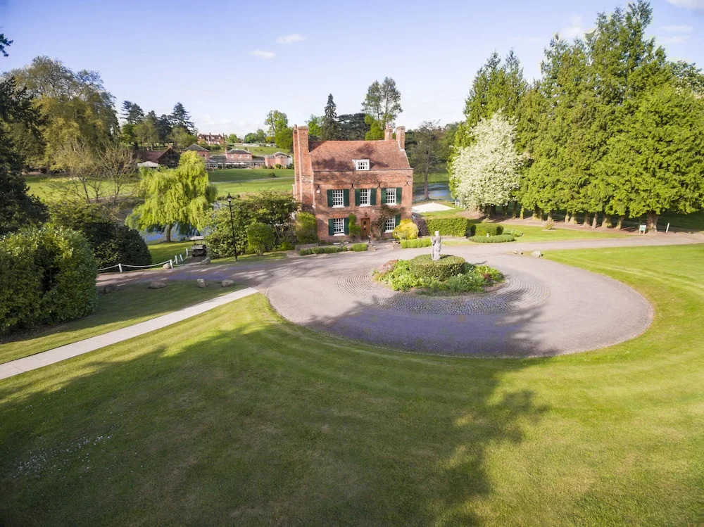 Melbourne Lodge