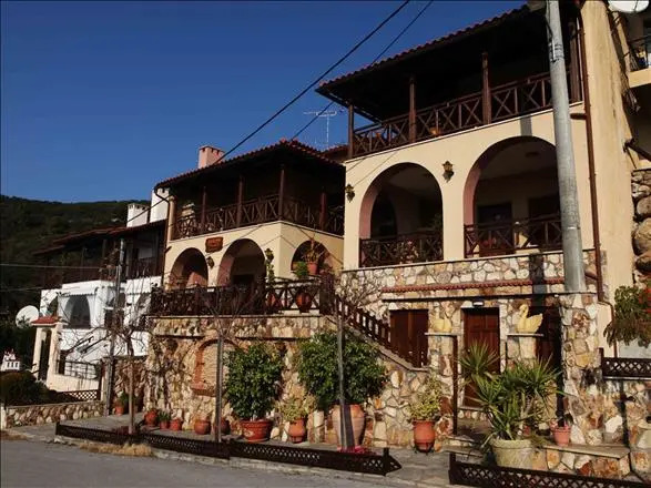 Dione Apartments