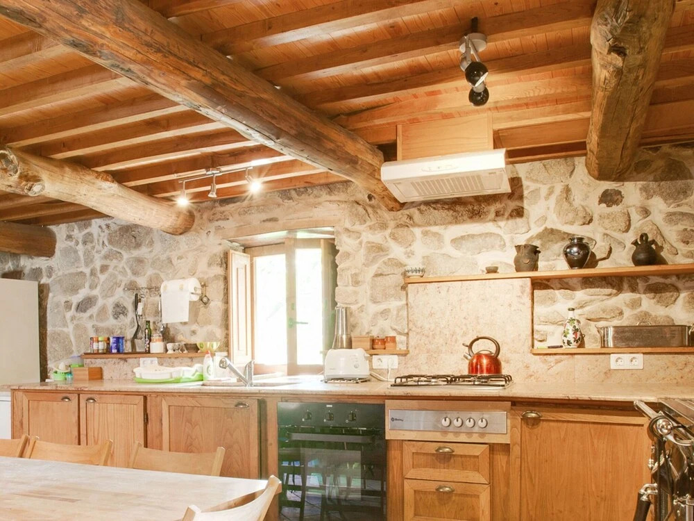 Farmhouse in Castrotañe with Terrace