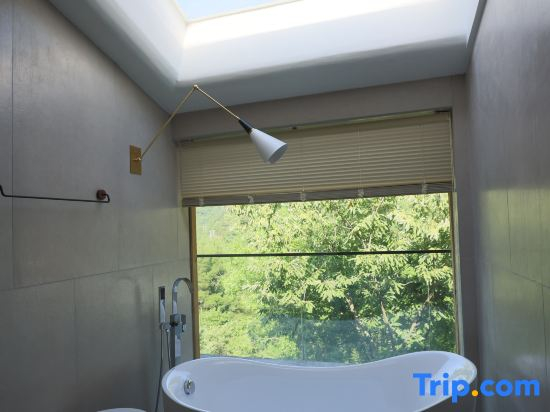Wudangshan Fudi Ju 33 High Mountain Boutique Stay