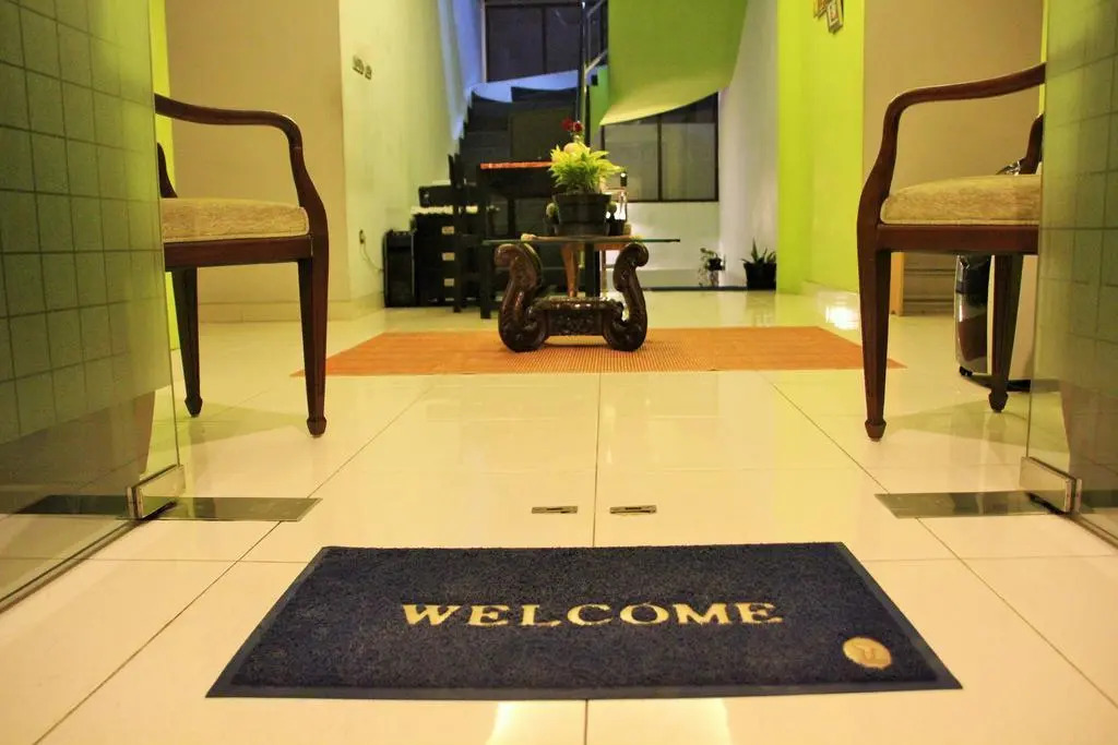 Hotel O Tebet Near Tebet Station Formerly Sabda Guest House