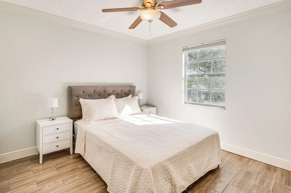 4 Mi to Busch Gardens: Lovely Tampa Home!
