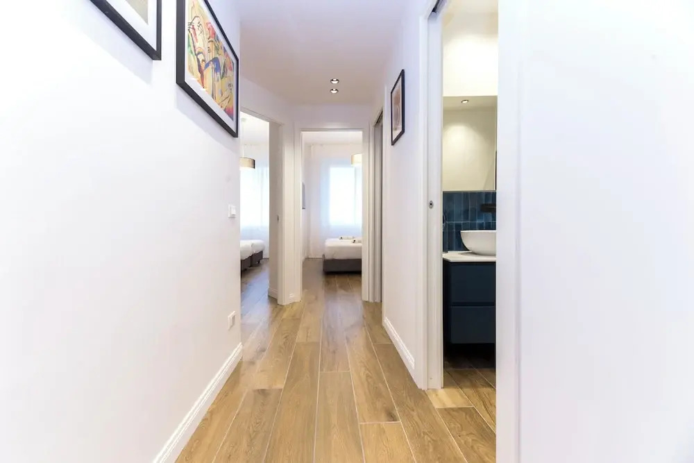 JOIVY Chic apartments in Piazza Dante, Genoa